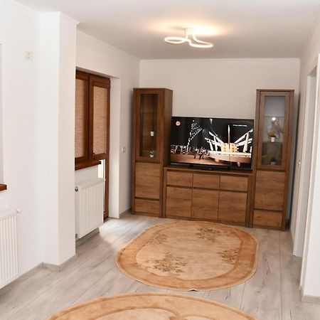 Toporasi Apartament Apartment Craiova Ngoại thất bức ảnh