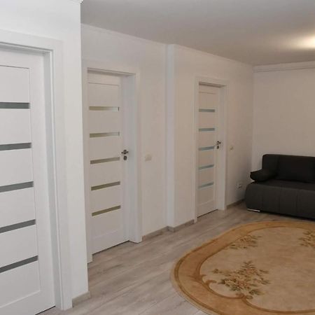 Toporasi Apartament Apartment Craiova Ngoại thất bức ảnh