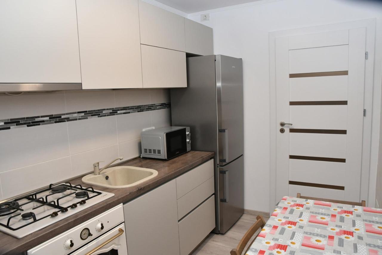 Toporasi Apartament Apartment Craiova Ngoại thất bức ảnh