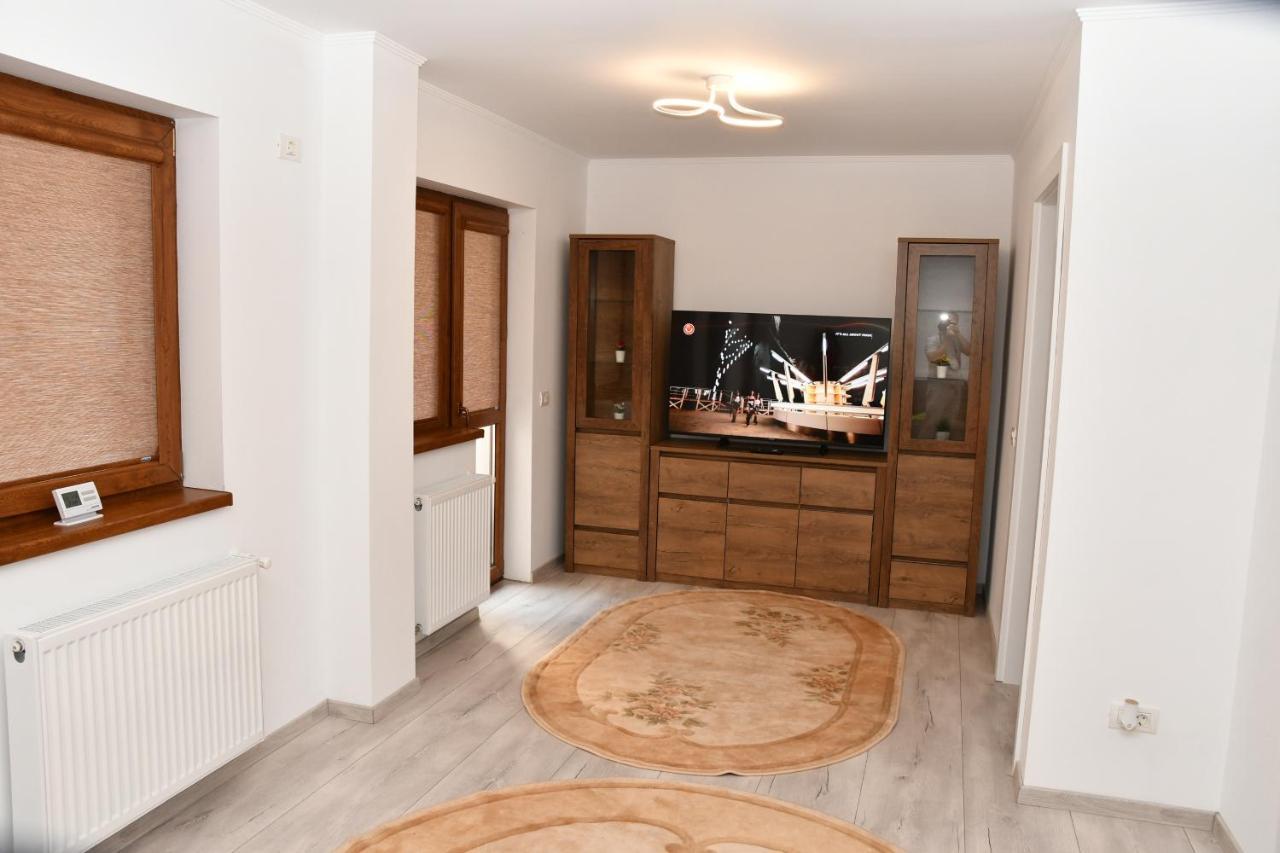 Toporasi Apartament Apartment Craiova Ngoại thất bức ảnh