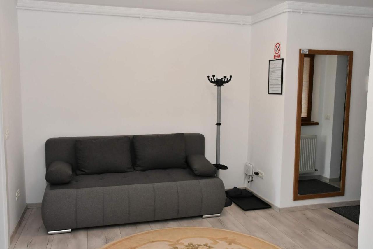 Toporasi Apartament Apartment Craiova Ngoại thất bức ảnh